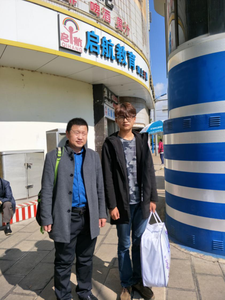 爱行千里,温世宽走访慰问云南贫困学生 爱行千里,温世宽走访慰问云南贫困学生